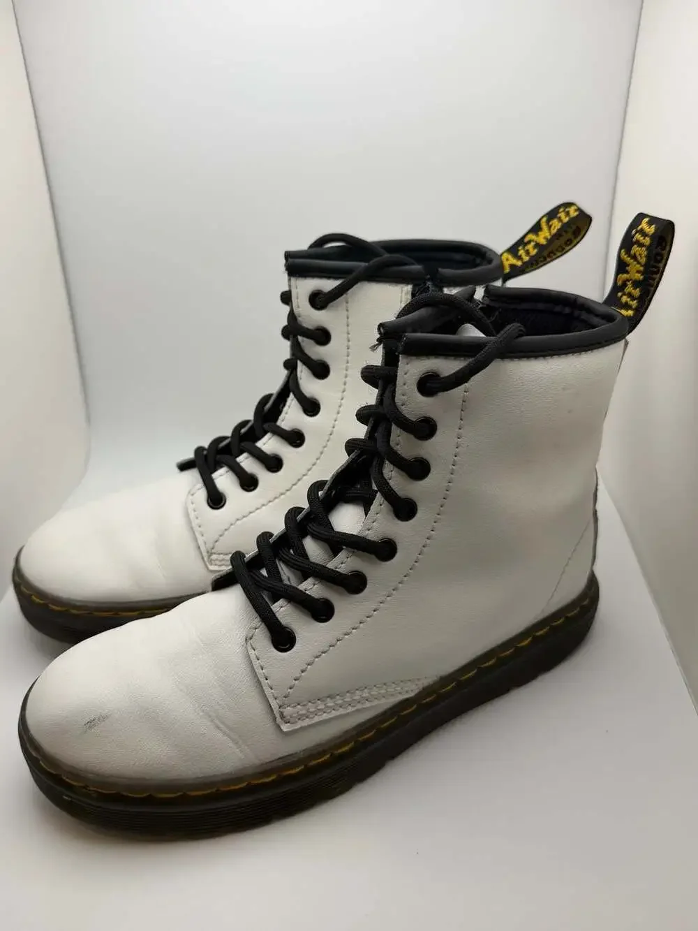 Dr. Martens Zavala White Leather Lace-Up Combat Boots Kids Size 2 US